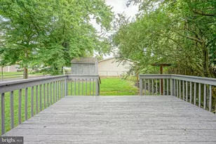 341 Clarkson St, Burlington, NJ 08016 - Photo 24