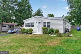 227 Ruth Ave, Maple Shade, NJ 08052 - Photo 2