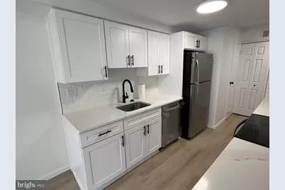 246 Fir Tree Court, Marlton, NJ 08053 - Photo 2