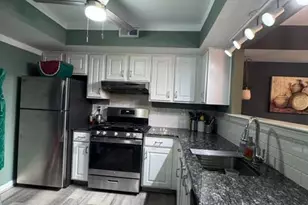 147 Woodlake Dr, Marlton, NJ 08053 - Photo 2
