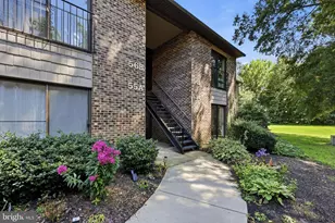 53 W Bluebell Ln, Mount Laurel, NJ 08054 - Photo 1