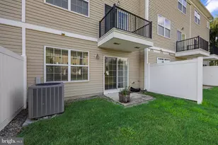 75 Riverwalk Blvd, Burlington, NJ 08016 - Photo 32