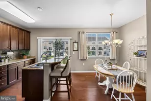 75 Riverwalk Blvd, Burlington, NJ 08016 - Photo 10