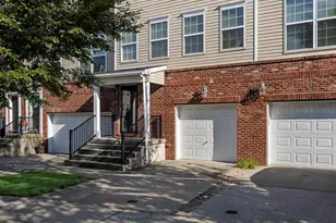 75 Riverwalk Blvd, Burlington, NJ 08016 - Photo 2