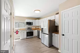 511 Vine St, Palmyra, NJ 08065 - Photo 6
