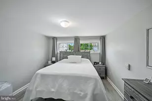 960 Woodlane Rd, Mount Holly, NJ 08060 - Photo 32