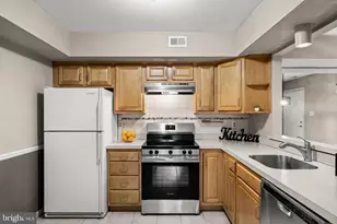355 Woodlake Dr, Marlton, NJ 08053 - Photo 12