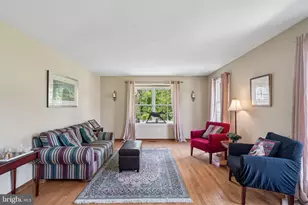 25 Periwinkle Dr, Mount Laurel, NJ 08054 - Photo 8