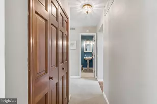 25 Periwinkle Dr, Mount Laurel, NJ 08054 - Photo 14