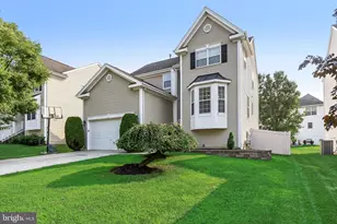 7 Providence Ct, Delran, NJ 08075 - Photo 2