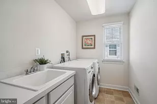 21 Buoy Dr, Mount Laurel, NJ 08054 - Photo 52
