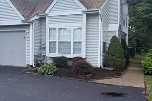 263 Birch Hollow Dr, Bordentown, NJ 08505 - Photo 1