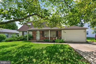 23 Eastbrook Ln, Willingboro, NJ 08046 - Photo 2