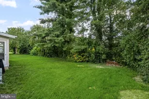 109 Huntington Dr, Southampton Twp, NJ 08088 - Photo 24