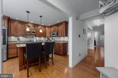 305 Williamsburg Court, Marlton, NJ 08053 - Photo 6