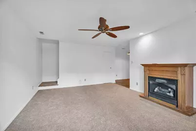 2175 Harbour Drive #BLDG 34, Palmyra, NJ 08065 - Photo 2