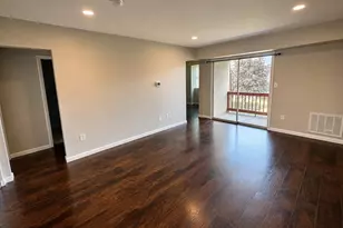 1230 Liberte Ct, Burlington, NJ 08016 - Photo 2