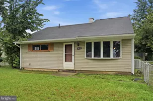 403 Mildred Ave, Maple Shade, NJ 08052 - Photo 2