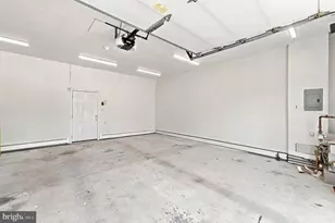 17 Grayson Pl, Burlington, NJ 08016 - Photo 34