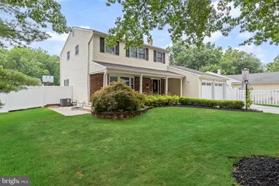 203 Patricia Avenue, Delran, NJ 08075 - Photo 2