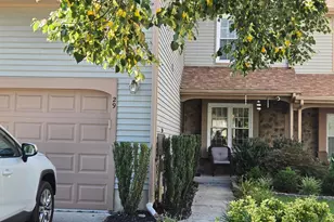 29 Hollowell Way, Mount Laurel, NJ 08054 - Photo 1