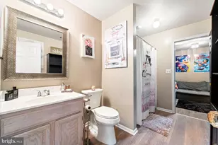 37 Wesley Ln, Burlington, NJ 08016 - Photo 30