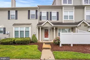 2902 Yarmouth Ln, Mount Laurel, NJ 08054 - Photo 2