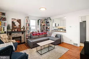39 W 3rd St, Florence, NJ 08518 - Photo 2