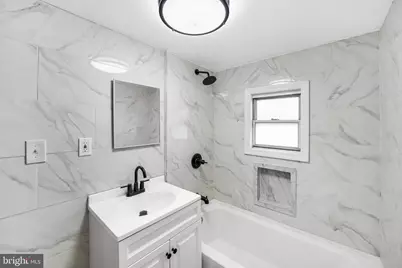 810 W 2nd Street, Florence, NJ 08518 - Photo 16