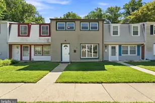 10 Ruscombe Ct, Willingboro, NJ 08046 - Photo 2