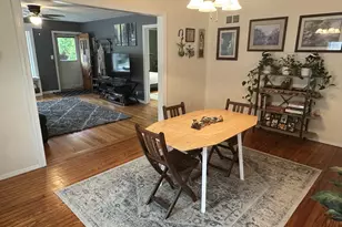 239 Washington St, Fieldsboro, NJ 08505 - Photo 6
