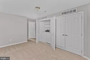 131 Riverwalk Blvd, Burlington, NJ 08016 - Photo 12