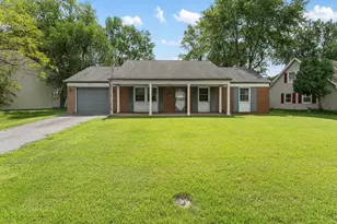 203 Evergreen Dr, Willingboro, NJ 08046 - Photo 2