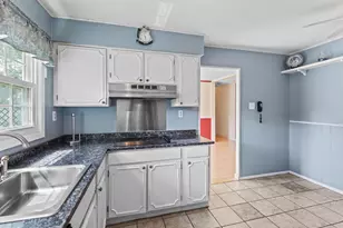 203 Evergreen Dr, Willingboro, NJ 08046 - Photo 8