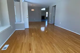 105 Hearthstone Ln, Marlton, NJ 08053 - Photo 4
