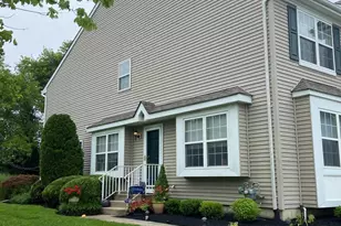 105 Hearthstone Ln, Marlton, NJ 08053 - Photo 2