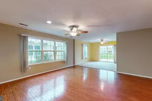 631 Cascade Dr S, Mount Laurel, NJ 08054 - Photo 8