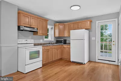 200 B Moore Street #B - 2ND FLOOR, Moorestown, NJ 08057 - Photo 2