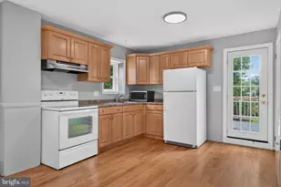 200 B Moore St, Moorestown, NJ 08057 - Photo 2