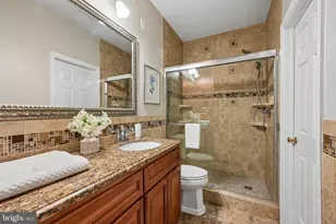 17 Lilyberry Pl, Delran, NJ 08075 - Photo 8