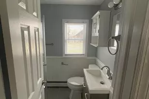 221 County Ave, Maple Shade, NJ 08052 - Photo 10