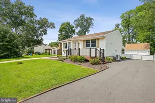 417 Florence Ave, Maple Shade, NJ 08052 - Photo 1