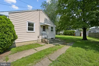 323 Juniata Avenue, Delran, NJ 08075 - Photo 2
