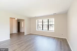31 W Oleander Dr, Mount Laurel, NJ 08054 - Photo 12