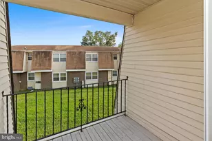 4 Florence Tollgate Pl, Florence, NJ 08518 - Photo 8