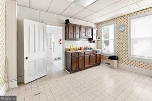517 Leconey Ave, Palmyra, NJ 08065 - Photo 6