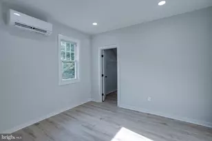 2004 Beverly Rd, Burlington, NJ 08016 - Photo 28