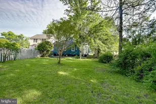 2004 Beverly Rd, Burlington, NJ 08016 - Photo 40