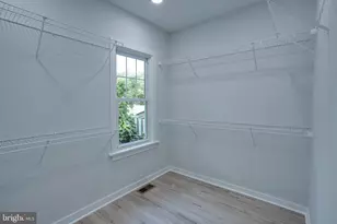 2004 Beverly Rd, Burlington, NJ 08016 - Photo 20