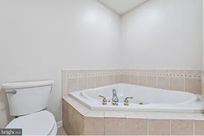 33 Farmington Court, Bordentown, NJ 08505 - Photo 20